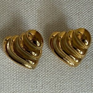 Shashi Golden Heart Earrings New
